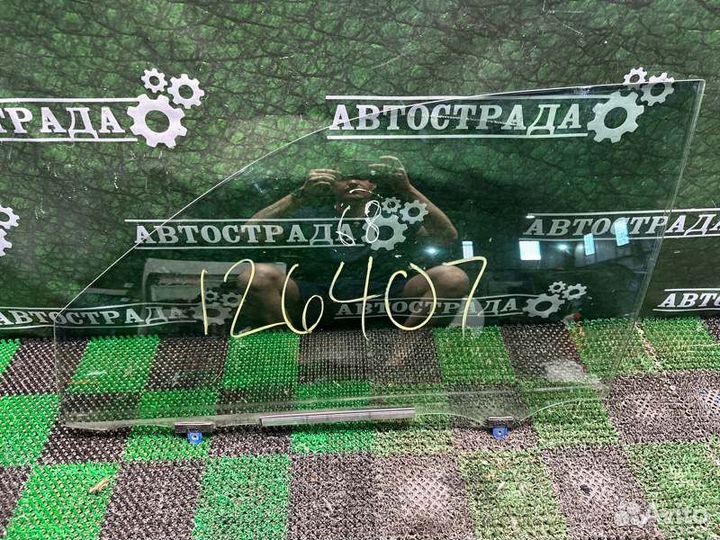 Стекло двери переднее левое Lexus Gx460 2009-2020