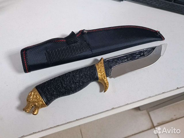Нож охотничий с золотым медведем на гарде рукоядки