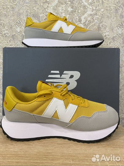 New balance 237. Кроссовки женские 36 размер