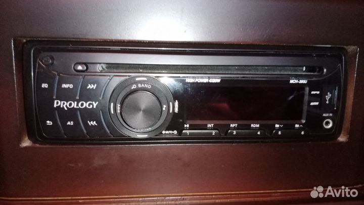 Ретро проигрыватель