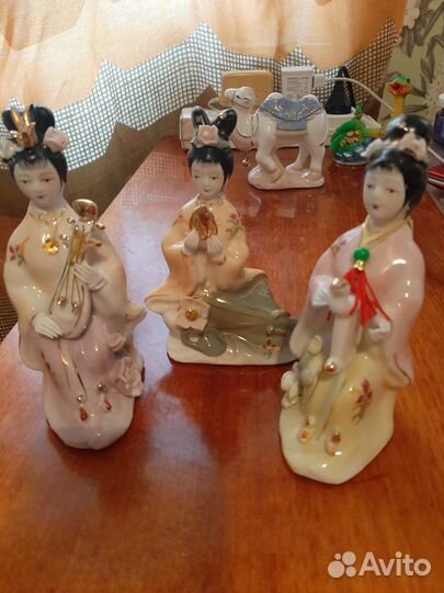 Фарфоровые статуэтки
