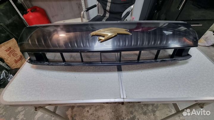 Решетка радиатора на Toyota Harrier