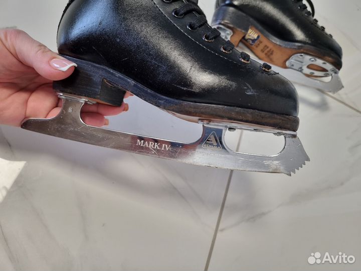 Коньки фигурные Wifa 29