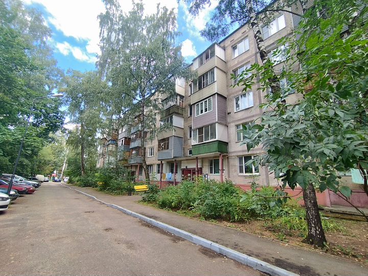 2-к. квартира, 36 м², 3/5 эт.