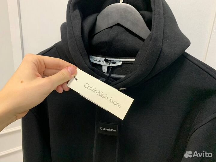 Костюм Calvin Klein спортивный