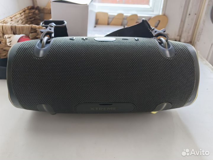 Портативная колонка jbl xtreme 2