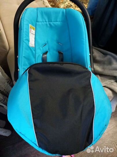 Детская коляска 3 в 1