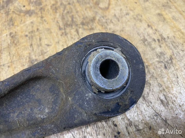 Кронштейн двигателя Chery M11 A3 SQR481F 2010