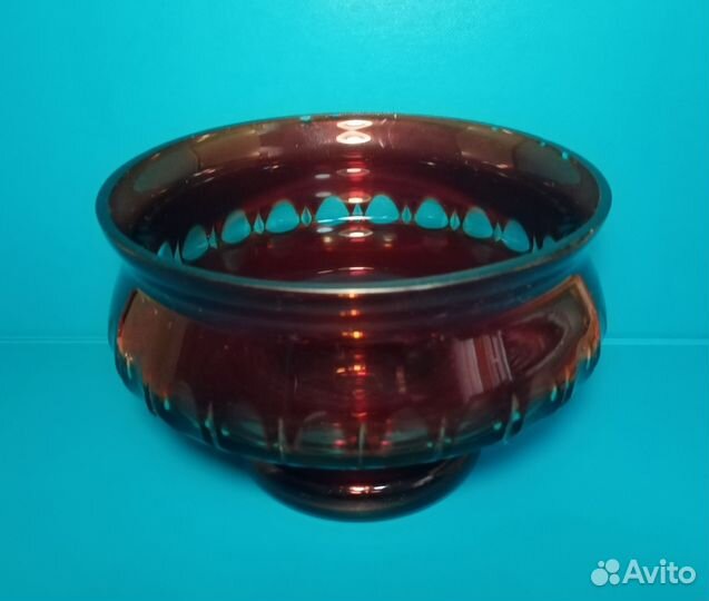 Ваза СССР на ножке конфетница, цветное стекло