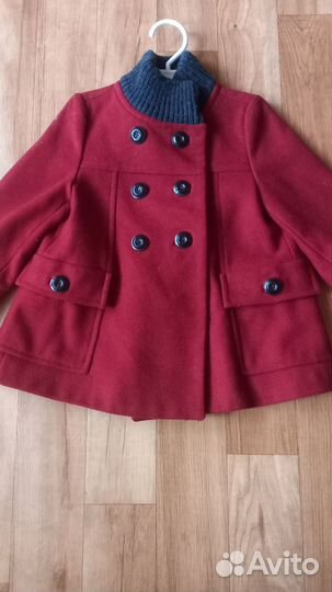Пальтишко Zara на девочку 5/6 лет