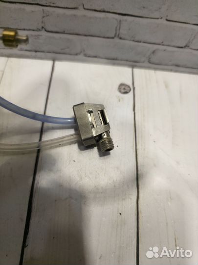 Переходник металлическое F термоблока Jura 60536