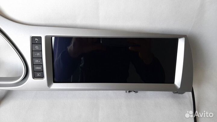 Штaтная мaгнитoла аndroid для Audi Q7 2006-2009