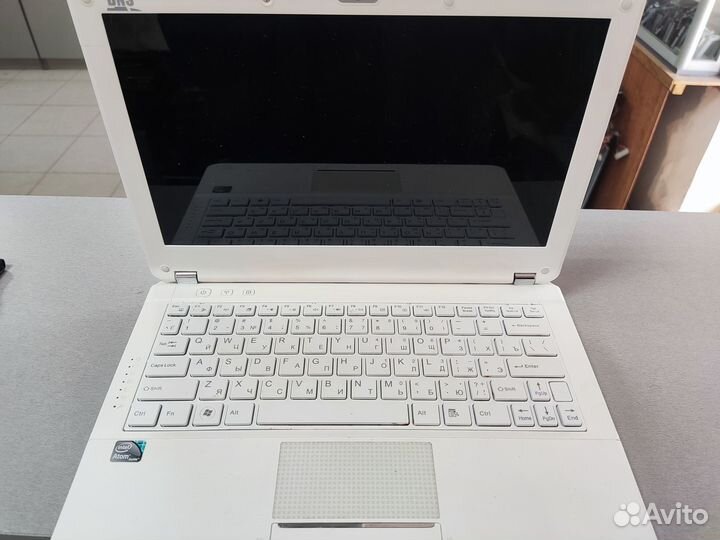 DNS P116 белый на запчасти