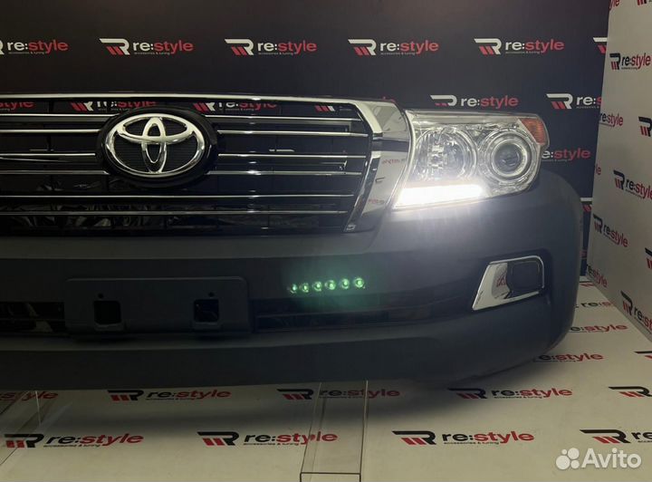 Бампер + Фары Toyota Land Cruiser 200 U1953