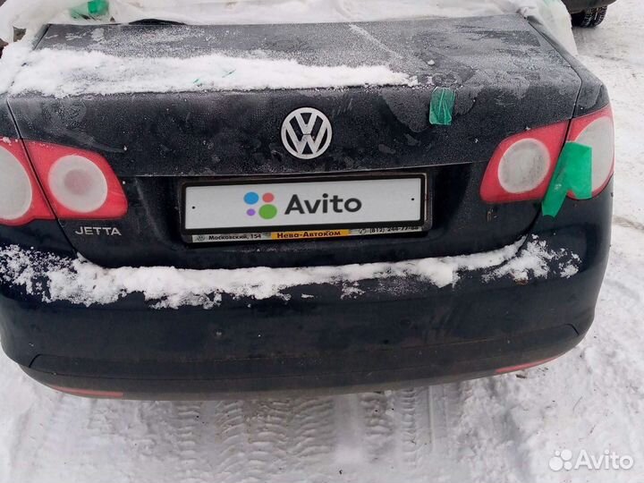 Volkswagen Jetta 1.6 МТ, 2007, битый, 150 000 км