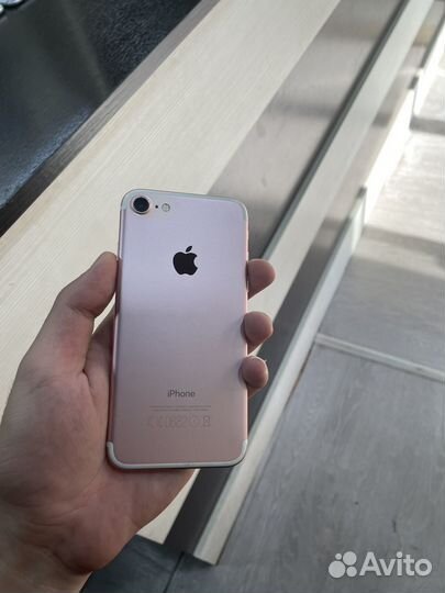 iPhone 7, 128 ГБ