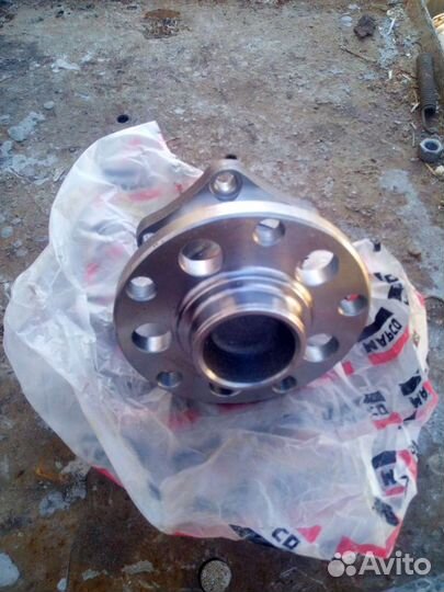 Ступица задняя audi а6 с5. vwв5 skoda superb