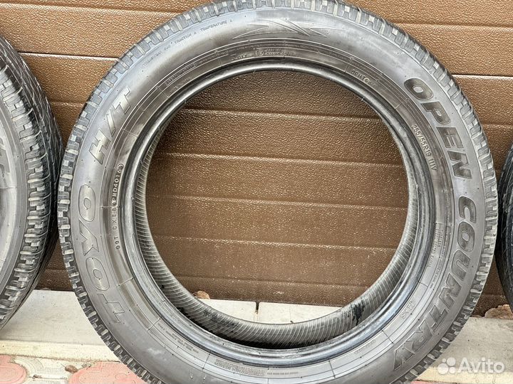 Toyo Open Country H/T 255/55 R19