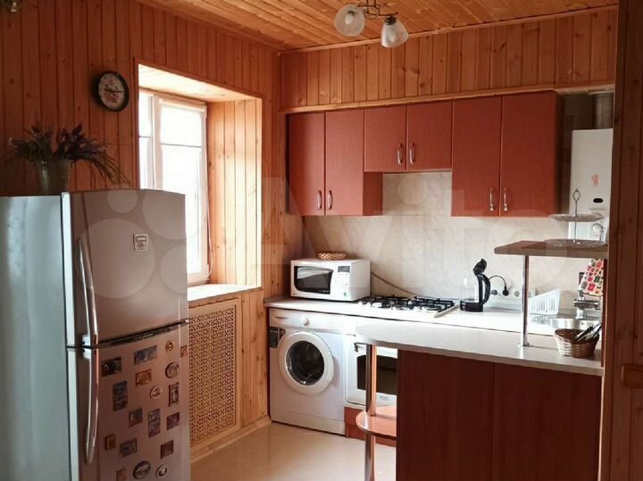 3-к. квартира, 61 м², 4/4 эт.