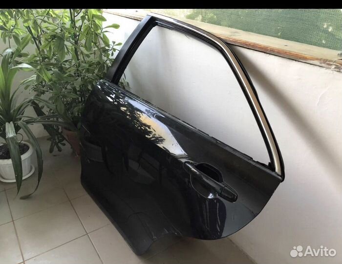 Дверь camry 40 оригинал