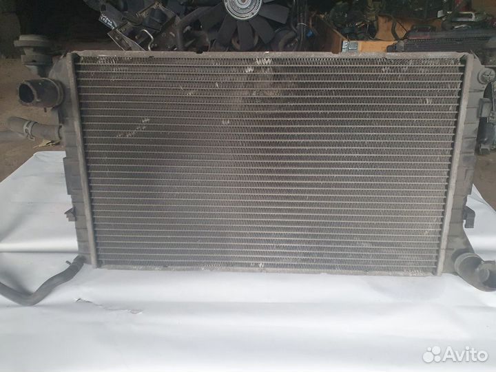 Радиатор Ford Focus 98-04г