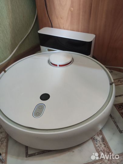 Робот-пылесос Xiaomi Mi Robot Vacuum Cleaner 1S