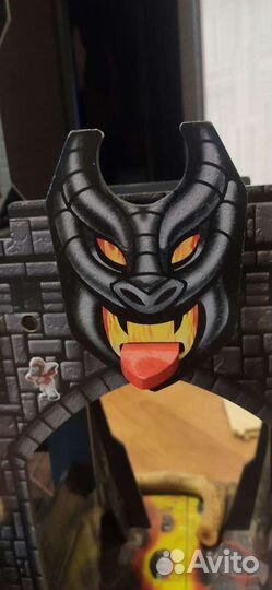 Игрушечный замок рыцарей