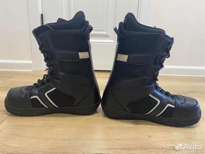 Сноубордические ботинки burton