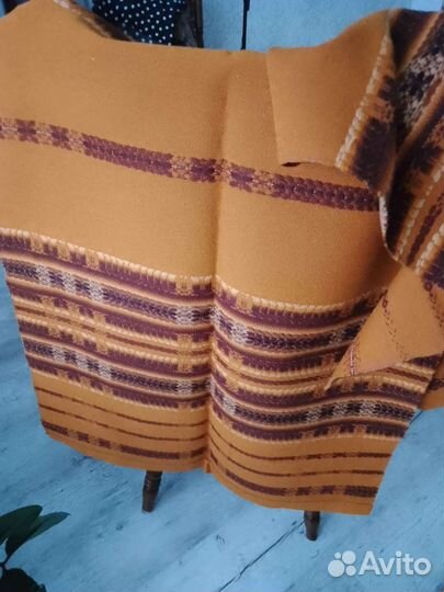 Покрывало и накидки на кресло