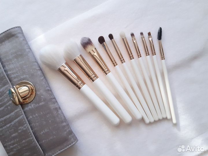Набор кистей для макияжа новый