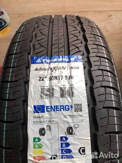 Triangle TR259 225/60 R17