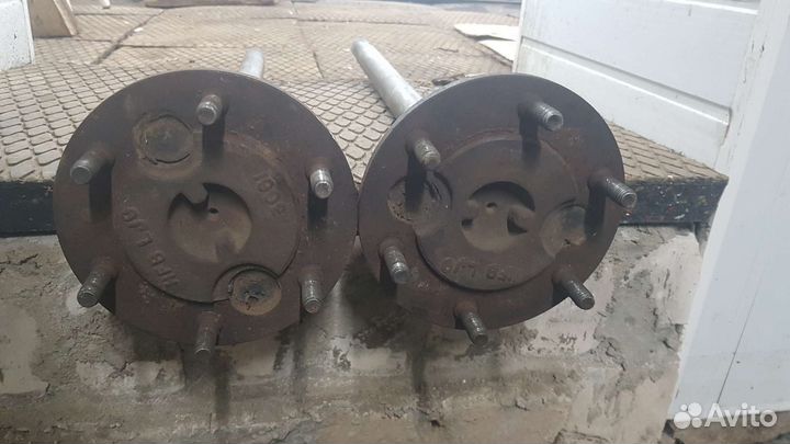 Полуось заднего моста, саньёнг карандо