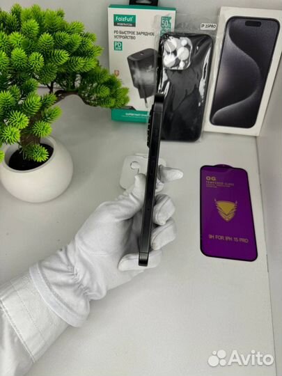 iPhone 15 Pro, 256 ГБ