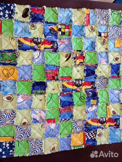 Новое детское стёганое одеяло пэчворк