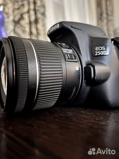 Фотоаппарат Canon 250d + Canon kit 18-55 STM