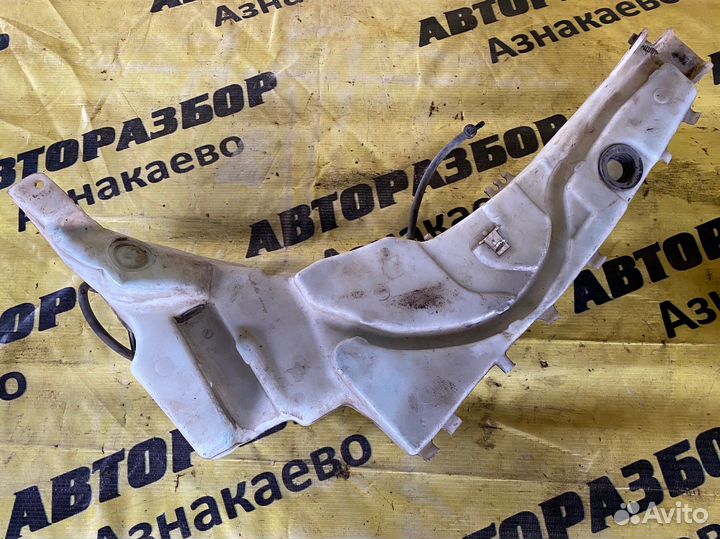 Бачок омывателя Ford Focus 2