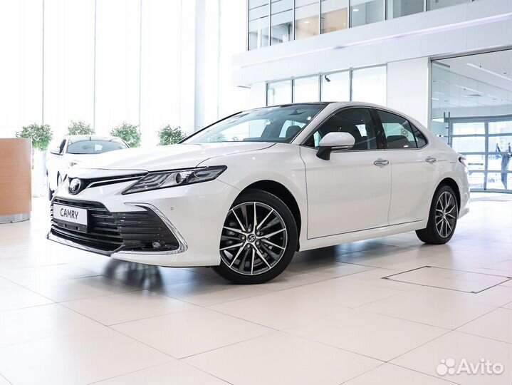 Toyota Camry 2.0 CVT, 2022