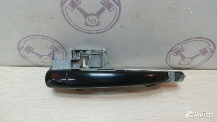 Ручка наружная передней правой двери передняя