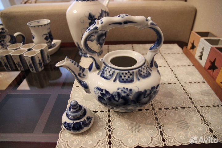 Чайник Гжель