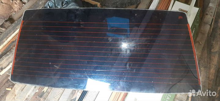 Заднее стекло ветровое ваз21099