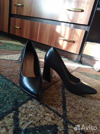 Босоножки,туфли