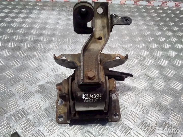 Подушка крепления двигателя Kia Carens 2 (UN) 2007