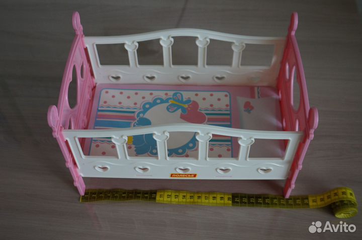 Кровать для куклы, кукла, одежда для куклы