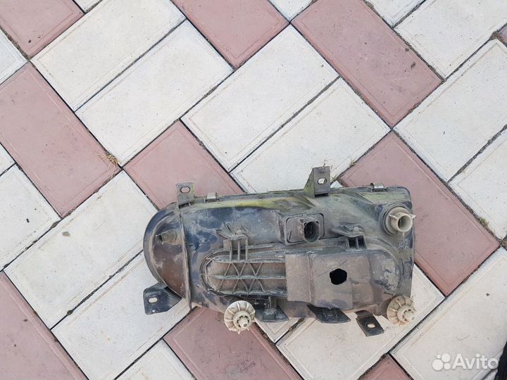 Передняя фара на фольц