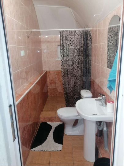 Комната 20 м² в 2-к., 1/1 эт.