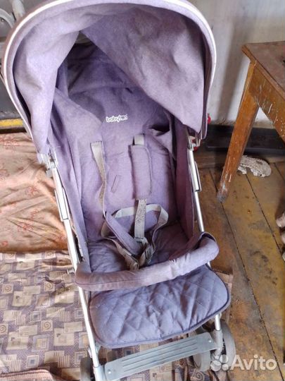 Прогулочная коляска