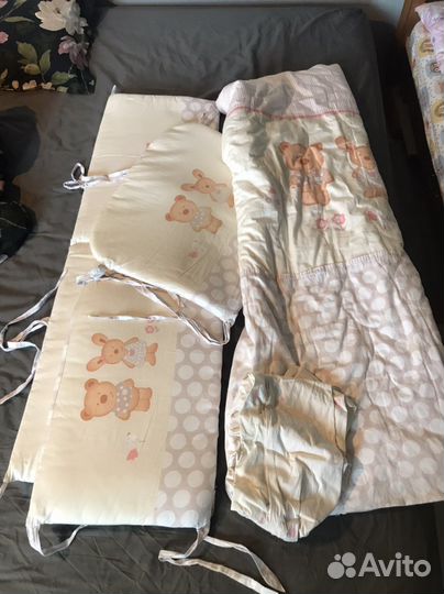 Бортики в детскую кроватку