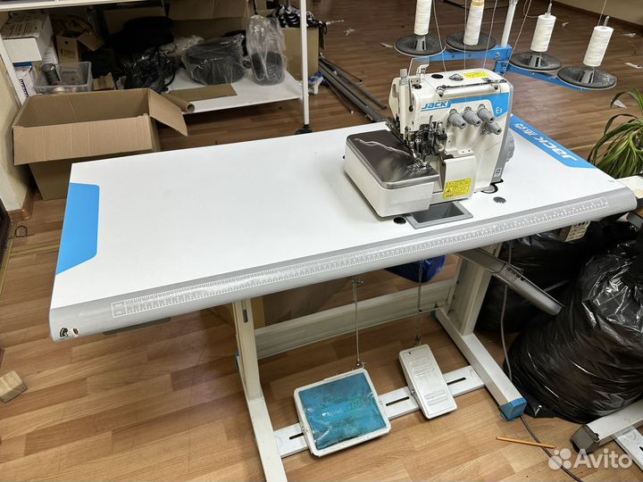 Оверлок Jack E3-4-М2-24