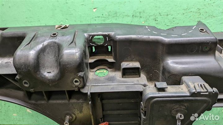 Панель передняя Citroen C5 2008