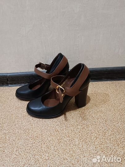 Туфли кожаные р. 35